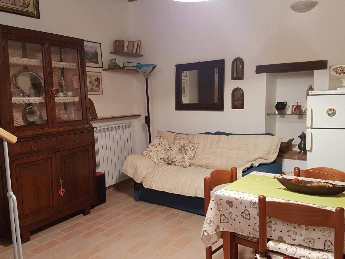 Casa Ernesto-Amica Dei Ciclisti Villa Acquasparta Exteriör bild